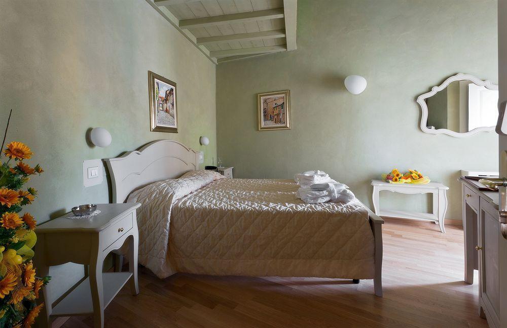 Residenza D'Epoca Relais I Miracoli Hotell Pisa Exteriör bild