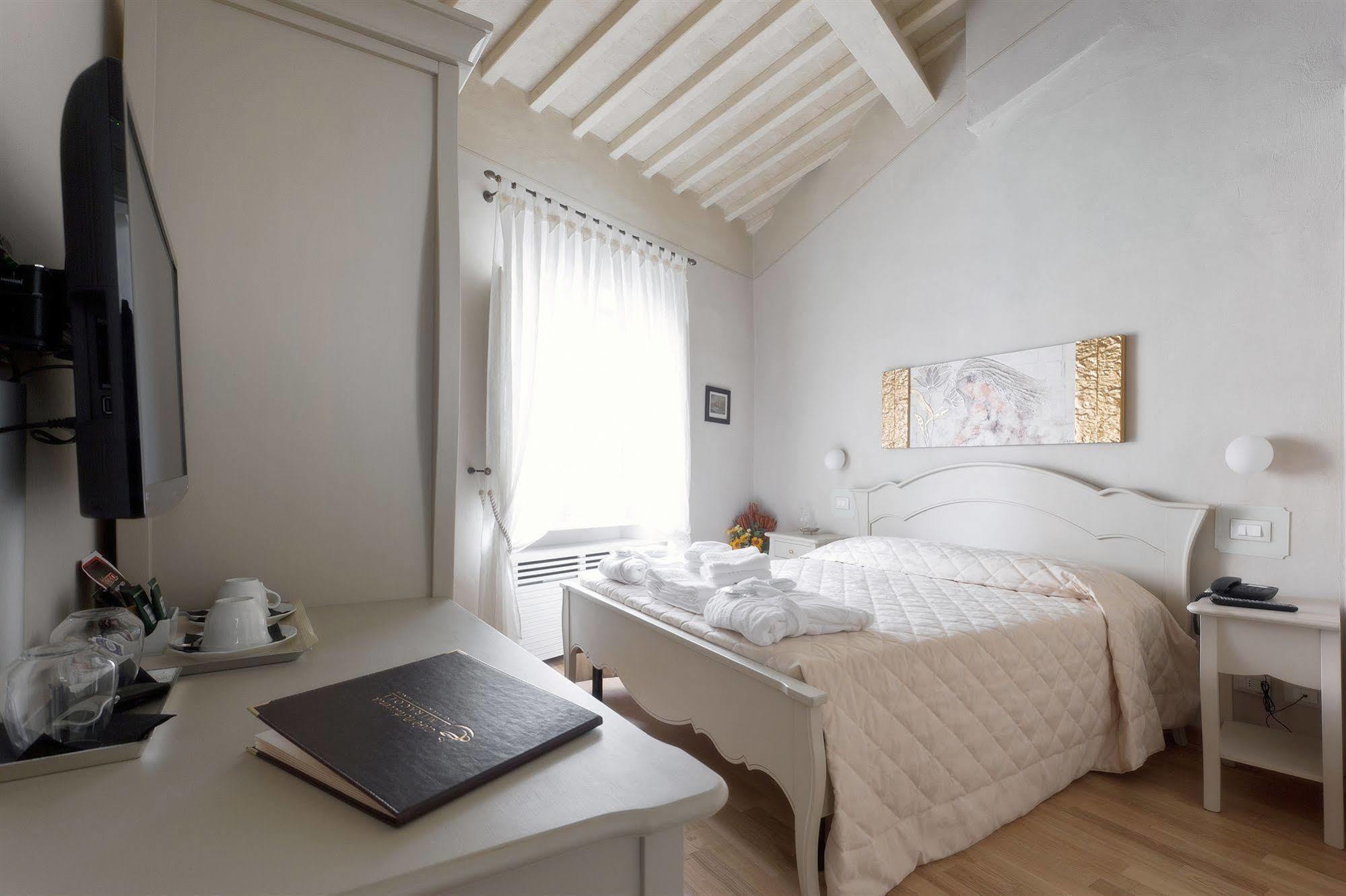 Residenza D'Epoca Relais I Miracoli Hotell Pisa Exteriör bild