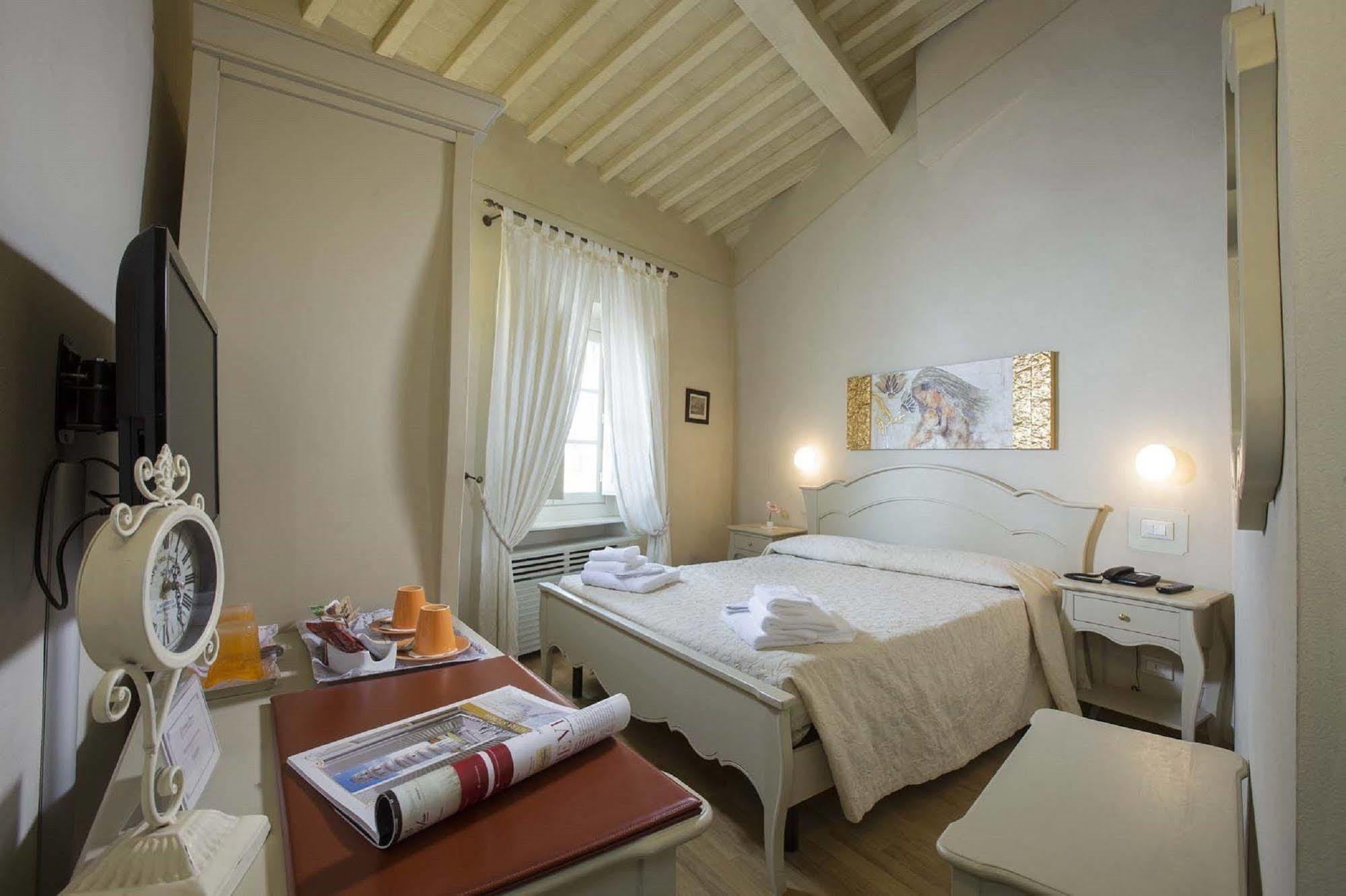 Residenza D'Epoca Relais I Miracoli Hotell Pisa Exteriör bild